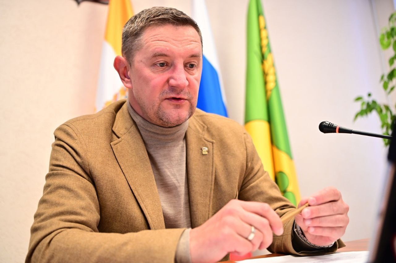 31 января состоялась первая в 2024 году «Прямая линия» с главой Буденновского округа Сергеем Савченко.