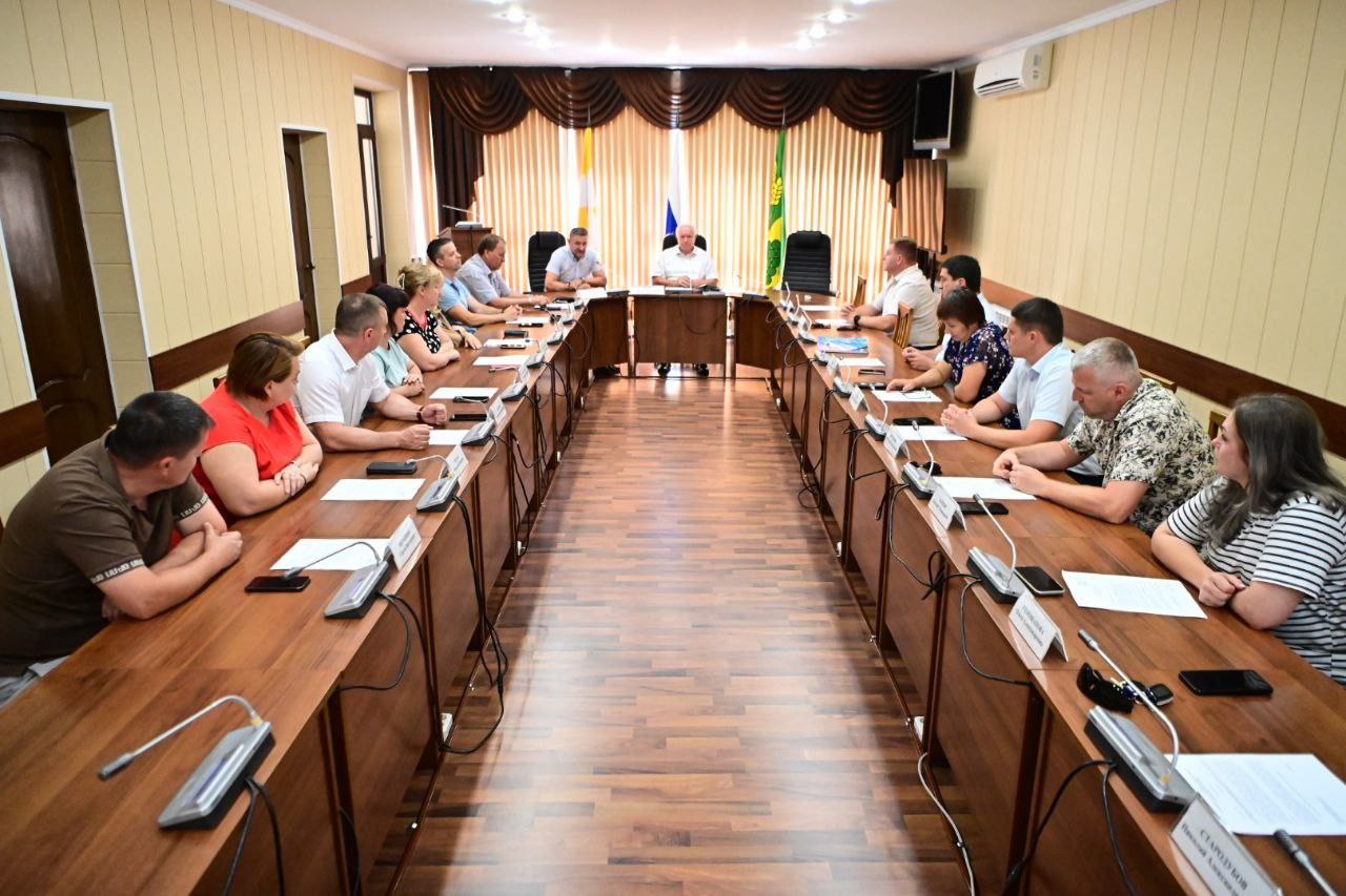 На Прикумье прошло внеочередное заседание окружной Думы.
