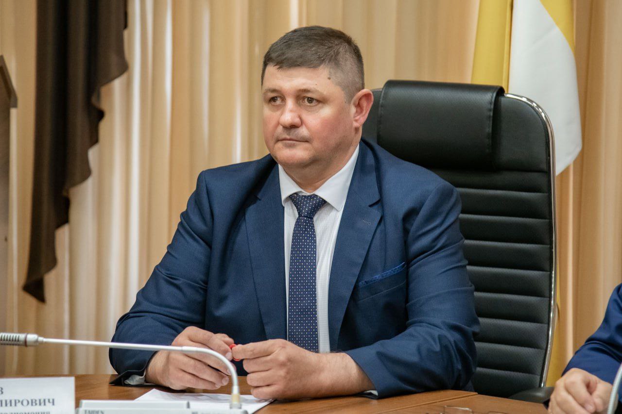 Главой Буденновского муниципального округа избран Дмитрий Богданов.
