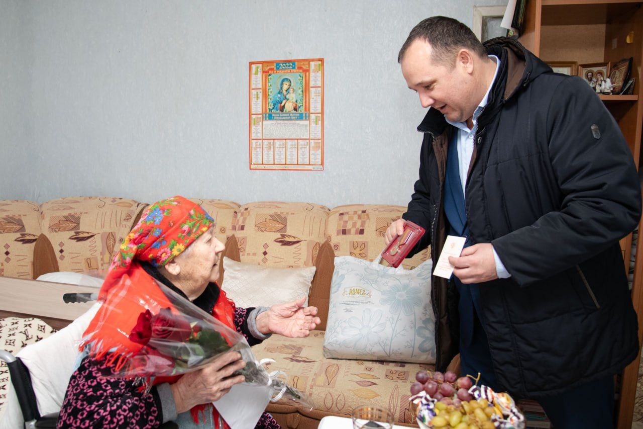 На Прикумье вручили первую медаль «80 лет Победы в Великой Отечественной войне».
