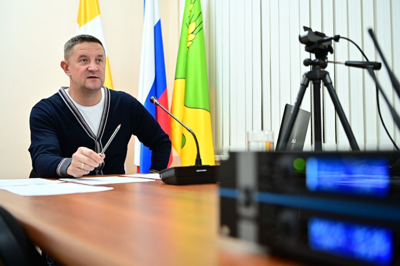 28 ноября состоялась «Прямая линия» с Главой Буденновского округа Сергеем Савченко.