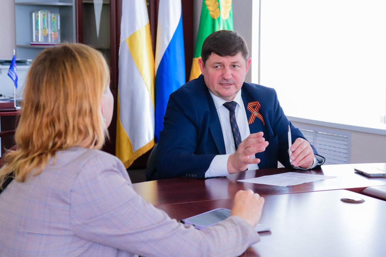 Глава Буденновского округа Дмитрий Богданов провел очередной прием граждан.
