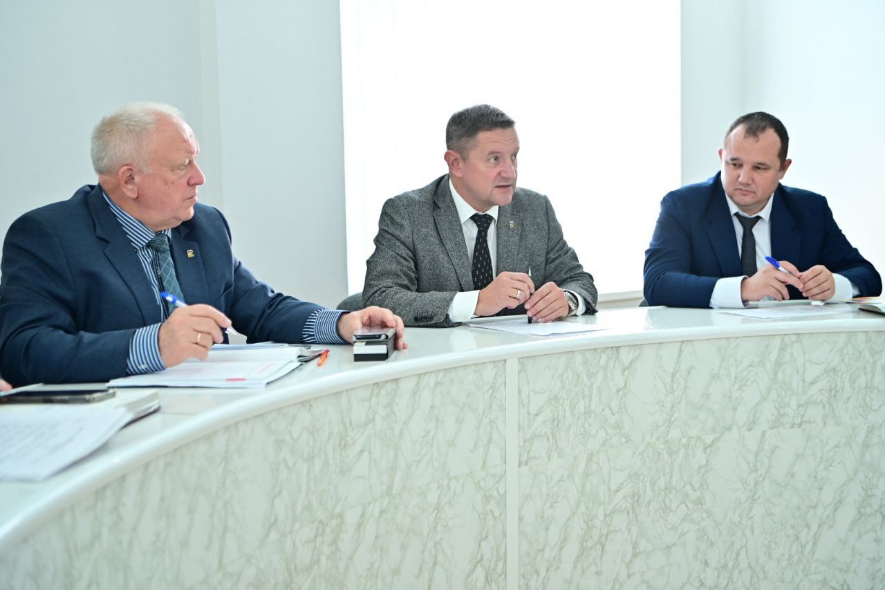Планерка в администрации Буденновского муниципального округа 4 декабря 2023 года.