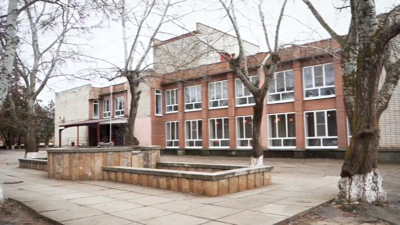 В четырех школах Буденновского округа в самом разгаре капитальный ремонт.